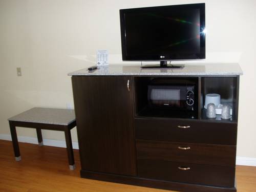 Imagen de la habitación del Hotel Rockview Inn and Suites. Foto 7
