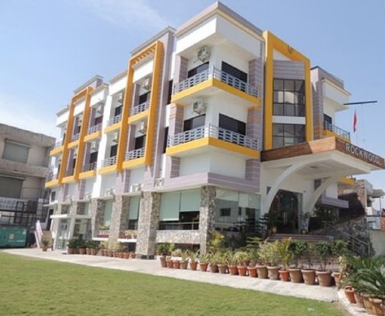 Imagen general del Hotel Rockwood, Paonta Sahib. Foto 1