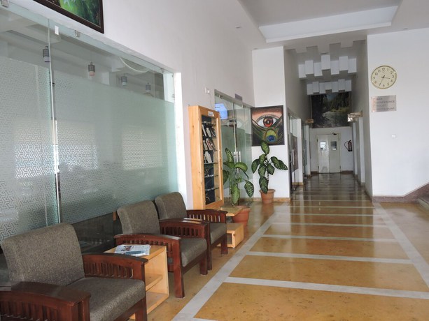 Imagen de los interiores del Hotel Rockwood, Paonta Sahib. Foto 11