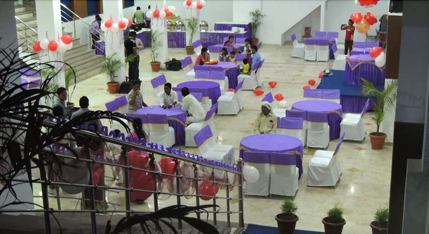 Imagen de los exteriores del Hotel Rockwood, Paonta Sahib. Foto 7