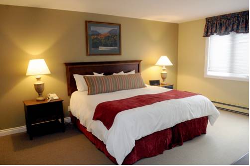 Imagen de la habitación del Hotel Rocky Crest Golf Resort. Foto 16