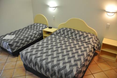 Imagen de la habitación del Hotel Rocky Gardens Motor Inn. Foto 2