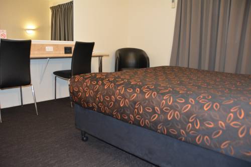 Imagen de la habitación del Hotel Rocky Gardens Motor Inn. Foto 4