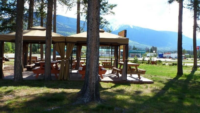 Imagen general del Hotel Rocky Inn, Valemount. Foto 7