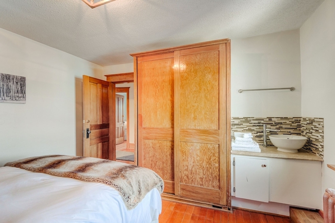 Imagen de la habitación del Hotel Rocky Mountain House - Sleeps 23. Foto 8