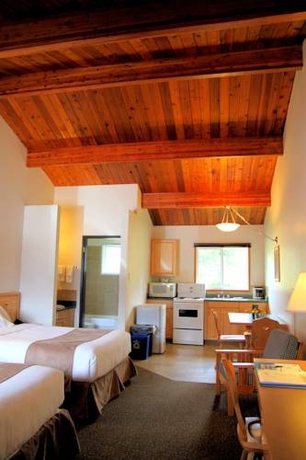 Imagen general del Hotel Rocky Mountain Ski Lodge. Foto 3