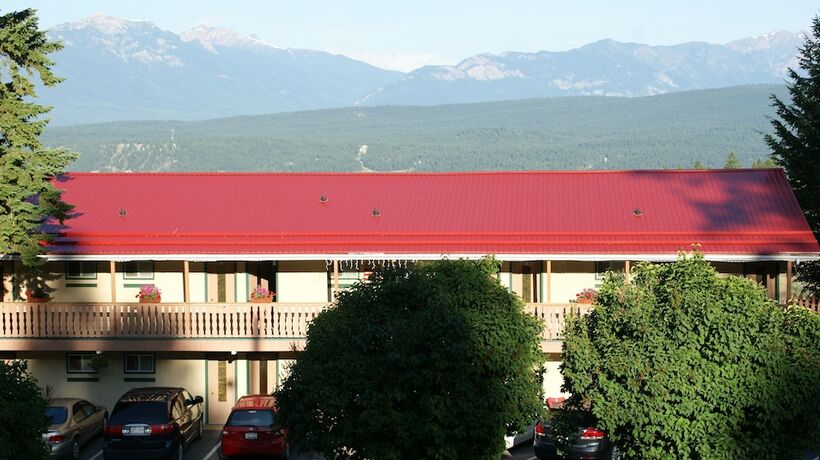 Imagen general del Hotel Rocky Mountain Springs Lodge. Foto 3