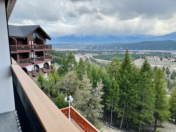 Imagen general del Hotel Rocky Mountain Springs Lodge. Foto 9