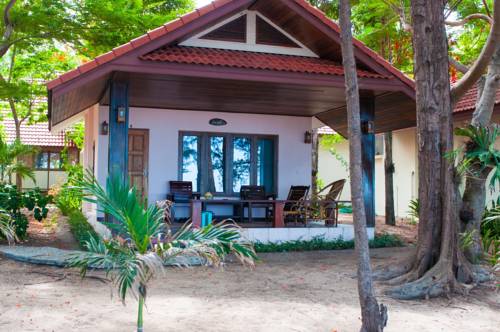 Imagen de la habitación del Hotel Rocky Point Resort. Foto 3