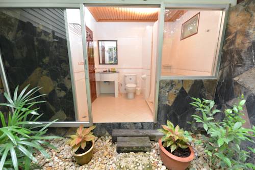 Imagen de la habitación del Hotel Rocky Point Resort. Foto 6