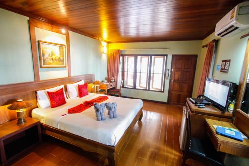 Imagen de la habitación del Hotel Rocky Point Resort. Foto 7