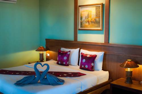 Imagen de la habitación del Hotel Rocky Point Resort. Foto 8