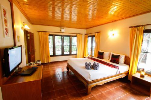 Imagen de la habitación del Hotel Rocky Point Resort. Foto 11