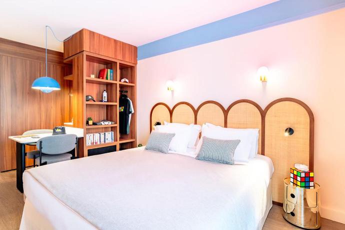 Imagen de la habitación del Hotel RockyPop Marseille. Foto 6