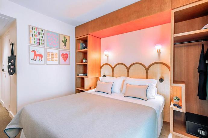 Imagen de la habitación del Hotel RockyPop Marseille. Foto 7