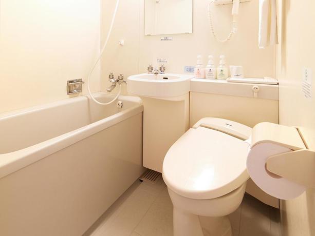 Imagen de la habitación del Hotel Roco Inn Okinawa. Foto 6