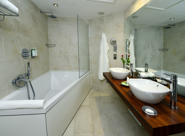 Imagen de la habitación del Hotel Rocpool Reserve. Foto 9