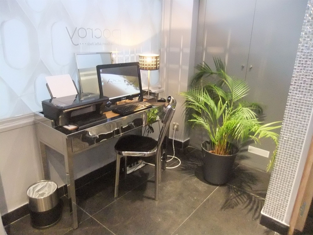 Imagen de los interiores del Hotel Rocroy. Foto 5