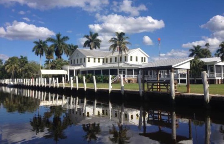 Imagen general del Hotel Rod And Gun Club. Foto 2