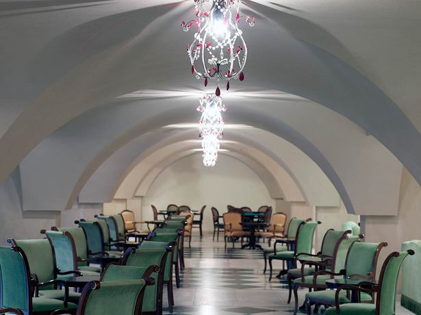 Imagen del bar/restaurante del Hotel Roda Beach Resort and Spa All-inclusive. Foto 9