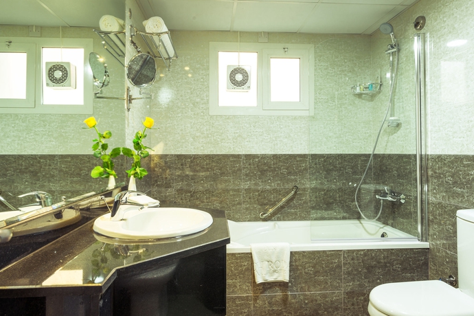 Imagen de la habitación del Hotel Roda Boutique Villas. Foto 3