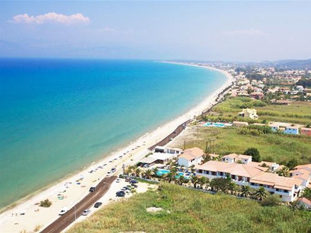 Imagen general del Hotel Roda Garden Village. Foto 9