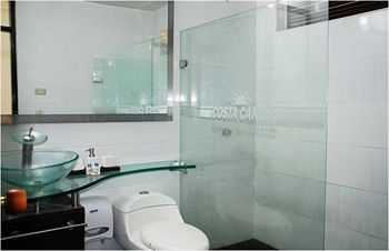 Imagen de los exteriores del Hotel Rodadero Beach. Foto 9