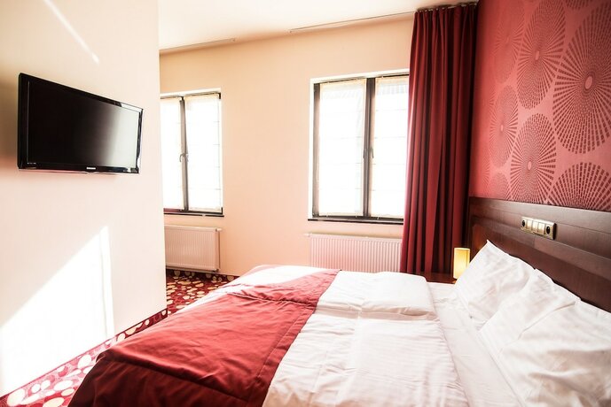 Imagen general del Hotel Rodan. Foto 5