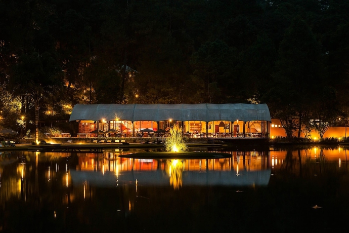Imagen general del Hotel Rodavento Valle de Bravo. Foto 1