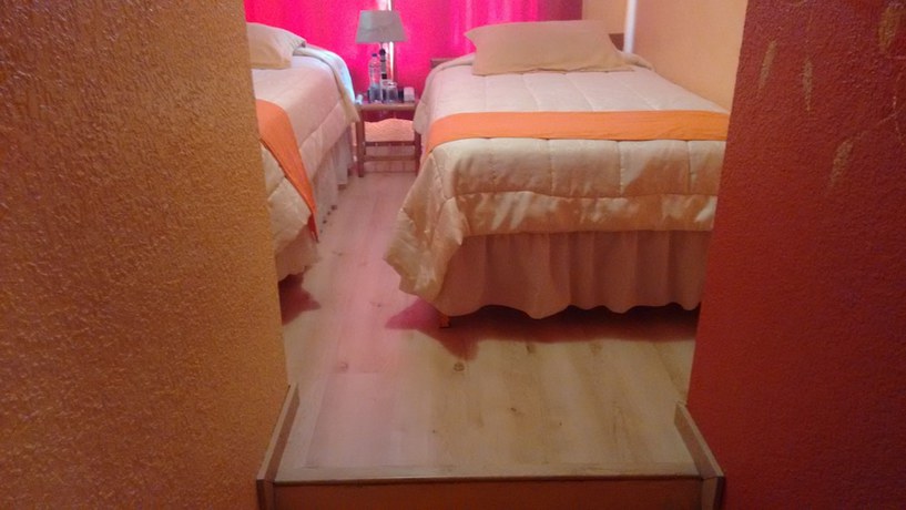 Imagen de la habitación del Hotel Rodelu. Foto 10