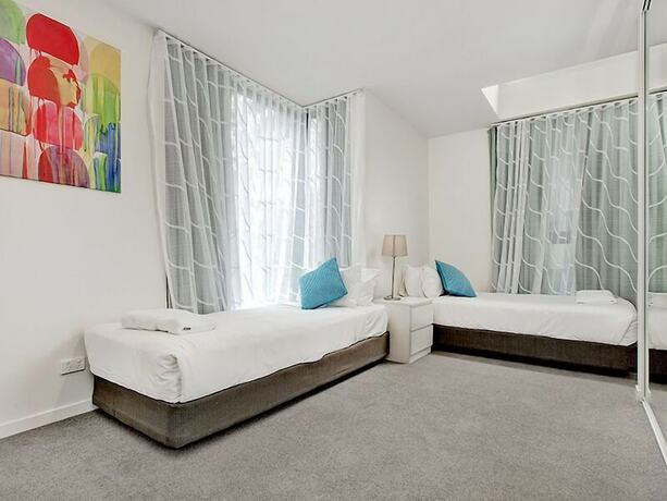 Imagen general del Hotel Roden Residences. Foto 7