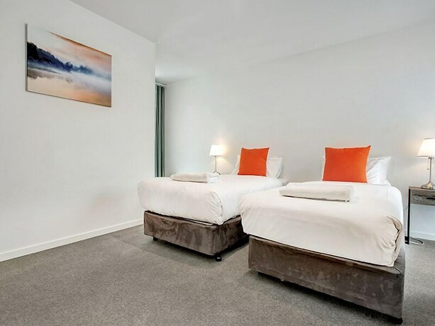 Imagen de la habitación del Hotel Roden Residences. Foto 24