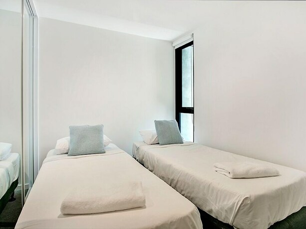 Imagen de la habitación del Hotel Roden Residences. Foto 37