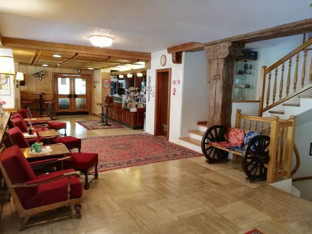 Imagen de los interiores del Hotel Rodes, Kastelruth - Castelrotto. Foto 19