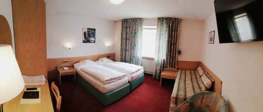 Imagen de la habitación del Hotel Rodes, Kastelruth - Castelrotto. Foto 8