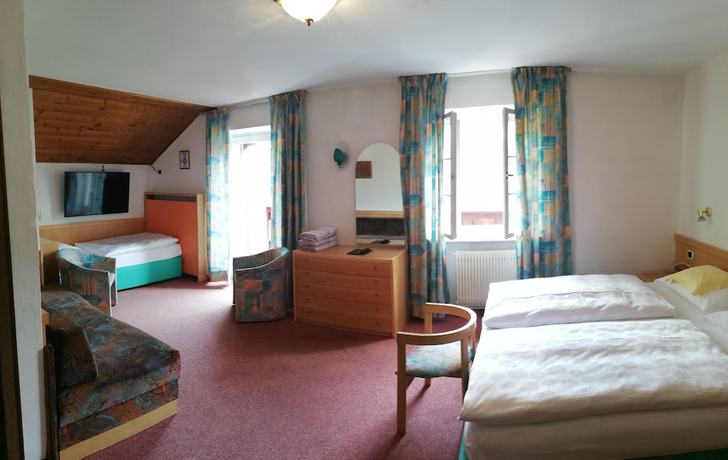 Imagen de la habitación del Hotel Rodes, Kastelruth - Castelrotto. Foto 16