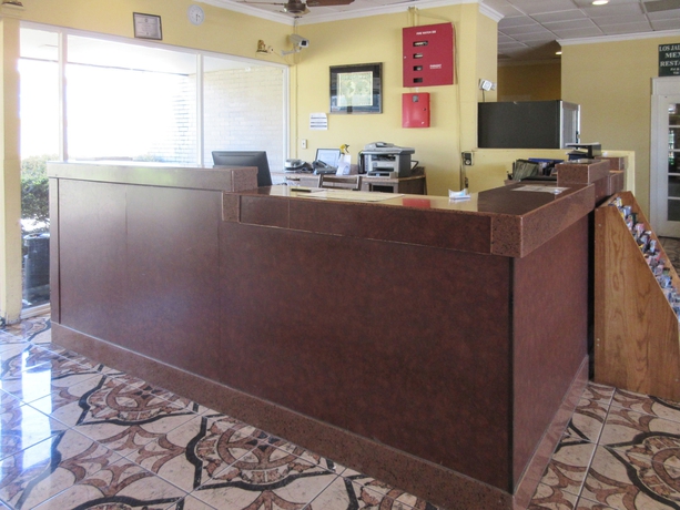 Imagen de los interiores del Hotel Rodeway Inn, ARLINGTON. Foto 4