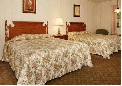 Imagen de la habitación del Hotel Rodeway Inn, Akron. Foto 2