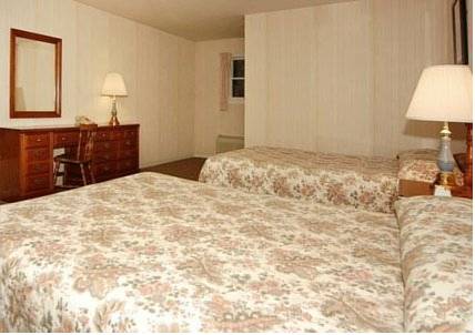 Imagen de la habitación del Hotel Rodeway Inn, Akron. Foto 5