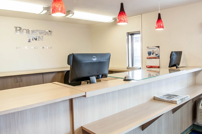 Imagen de los interiores del Hotel Rodeway Inn Albuquerque West. Foto 14