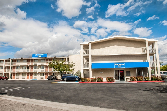 Imagen de los exteriores del Hotel Rodeway Inn Albuquerque West. Foto 13