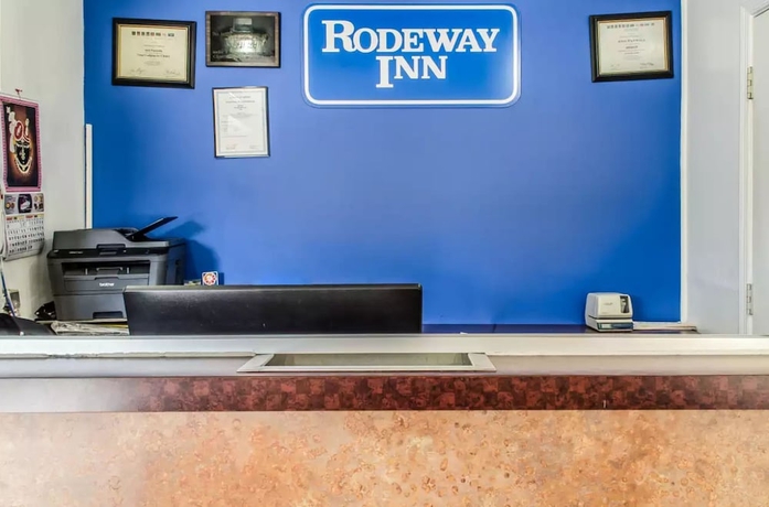 Imagen de los interiores del Hotel Rodeway Inn, Allentown. Foto 18