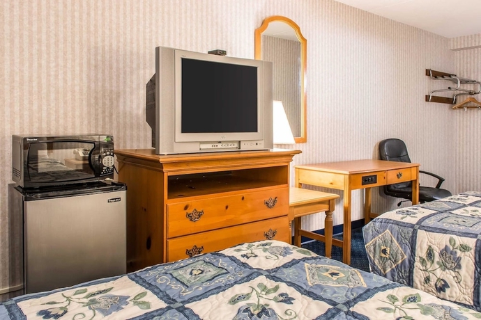 Imagen de la habitación del Hotel Rodeway Inn Amish Country. Foto 6