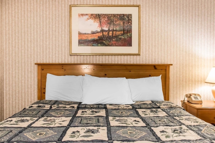 Imagen de la habitación del Hotel Rodeway Inn Amish Country. Foto 7