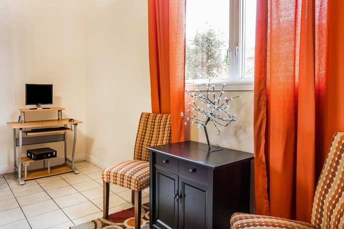 Imagen general del Hotel Rodeway Inn And Suites, Carrollton. Foto 1