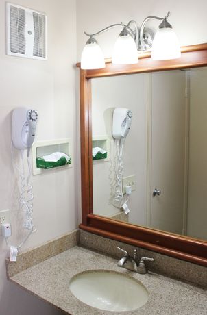 Imagen de la habitación del Hotel Rodeway Inn And Suites, Columbia. Foto 10