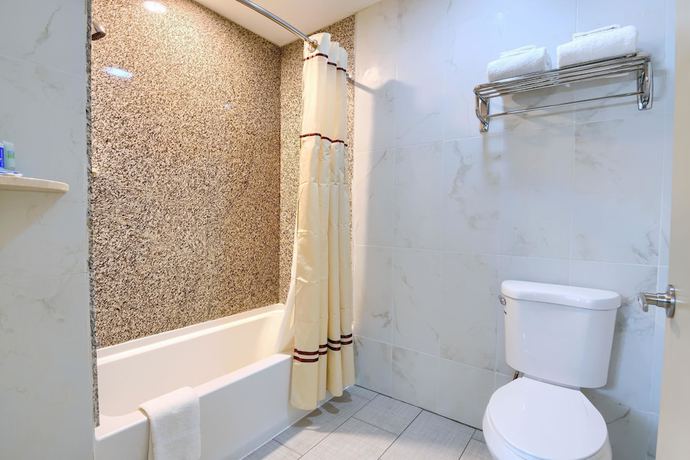 Imagen de la habitación del Hotel Rodeway Inn And Suites, Ithaca. Foto 2