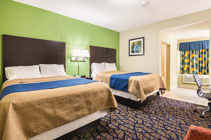 Imagen de la habitación del Hotel Rodeway Inn And Suites, Ithaca. Foto 11
