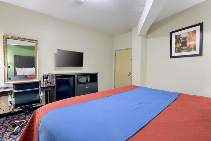 Imagen de la habitación del Hotel Rodeway Inn And Suites, Ithaca. Foto 14