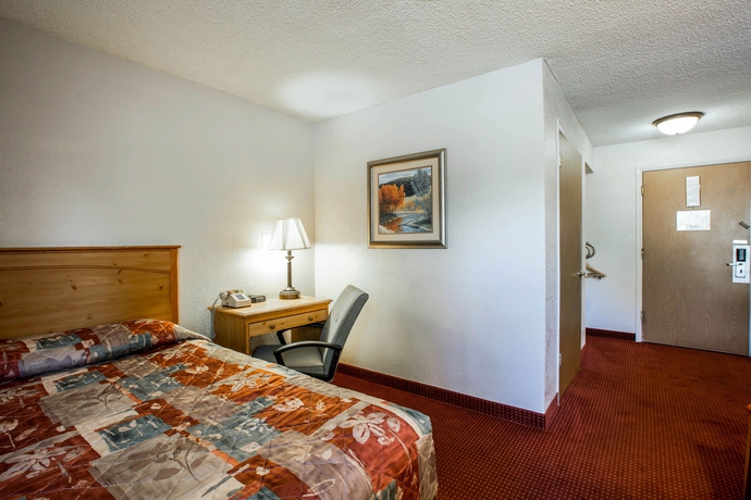 Imagen de los interiores del Hotel Rodeway Inn, Asheville. Foto 13